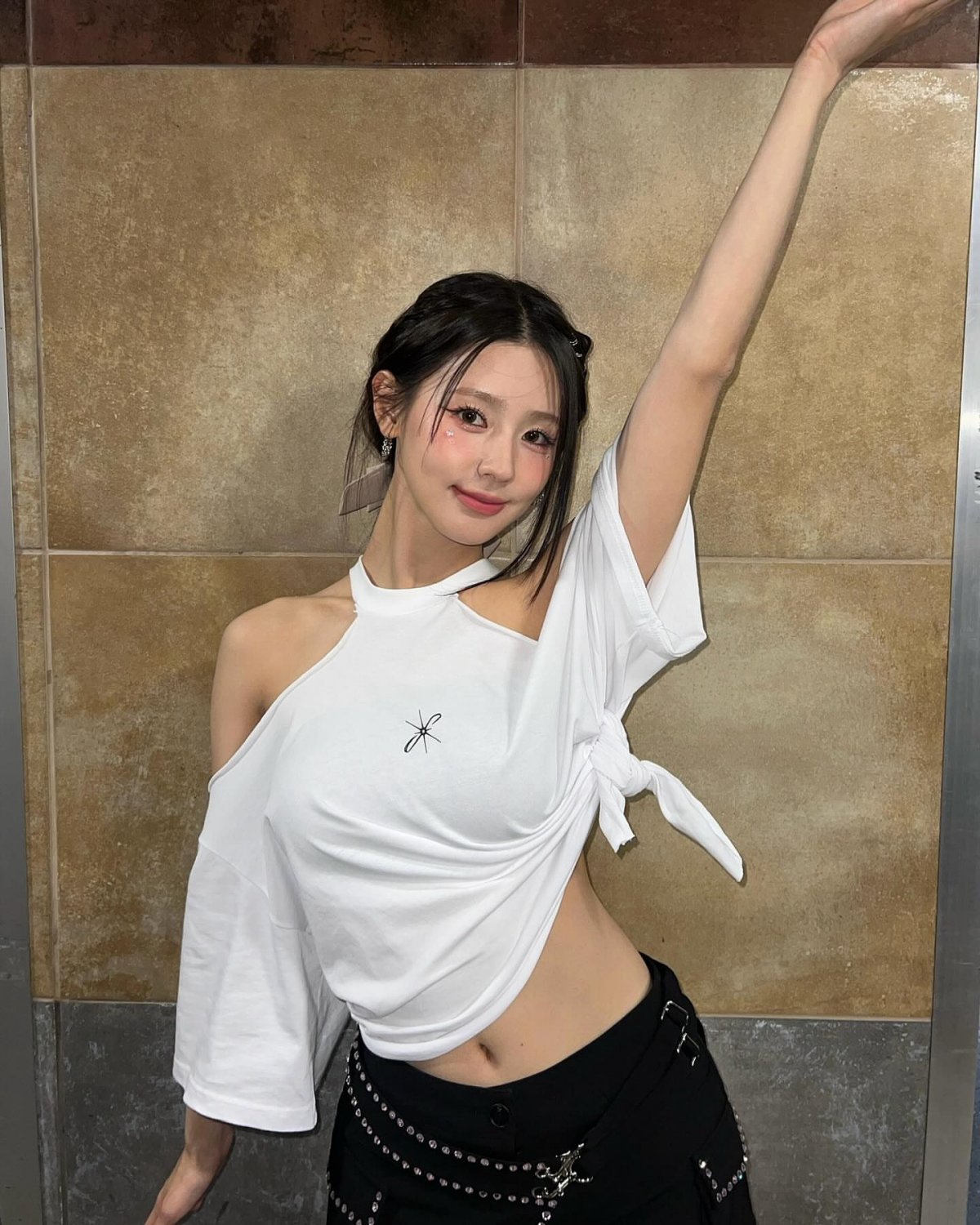 dB3DTFIH kpop fap hot 23.jpg